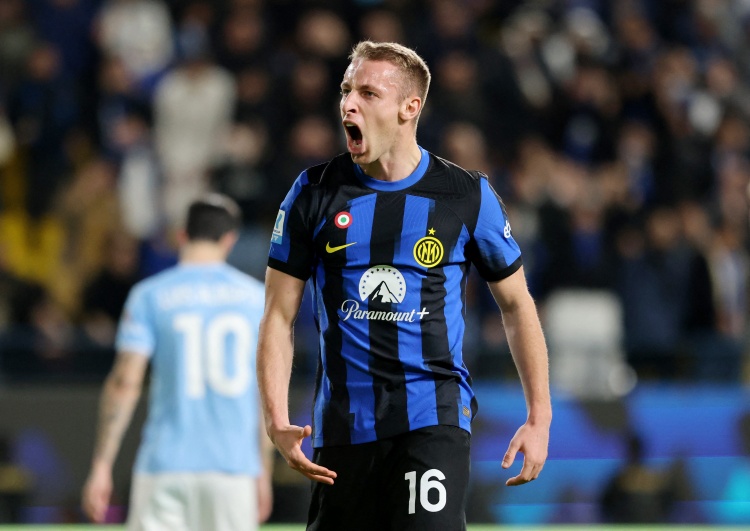 杨毅：大郅有阿联身体素质那可了不得 他和司机谁首发就不好说了